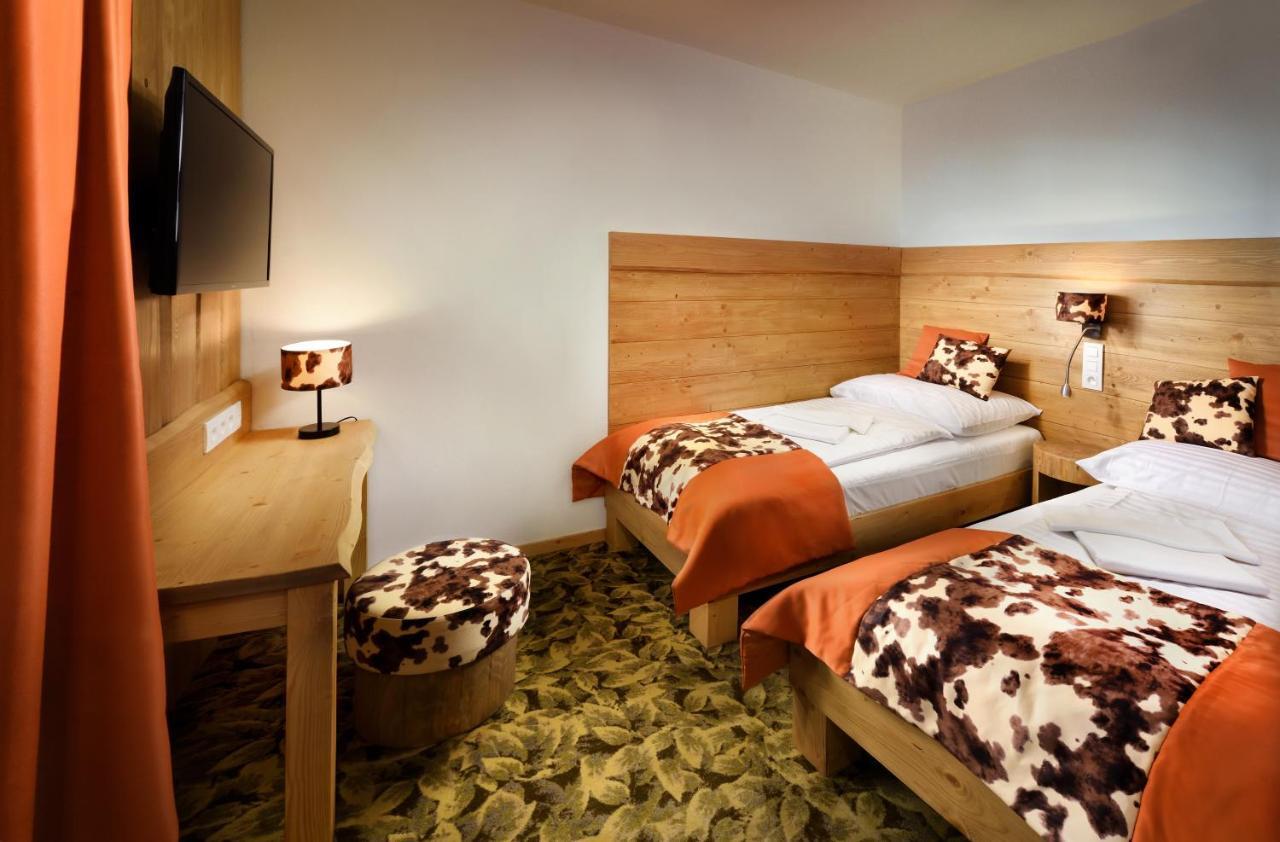Hotel Srdiecko Тале Екстериор снимка
